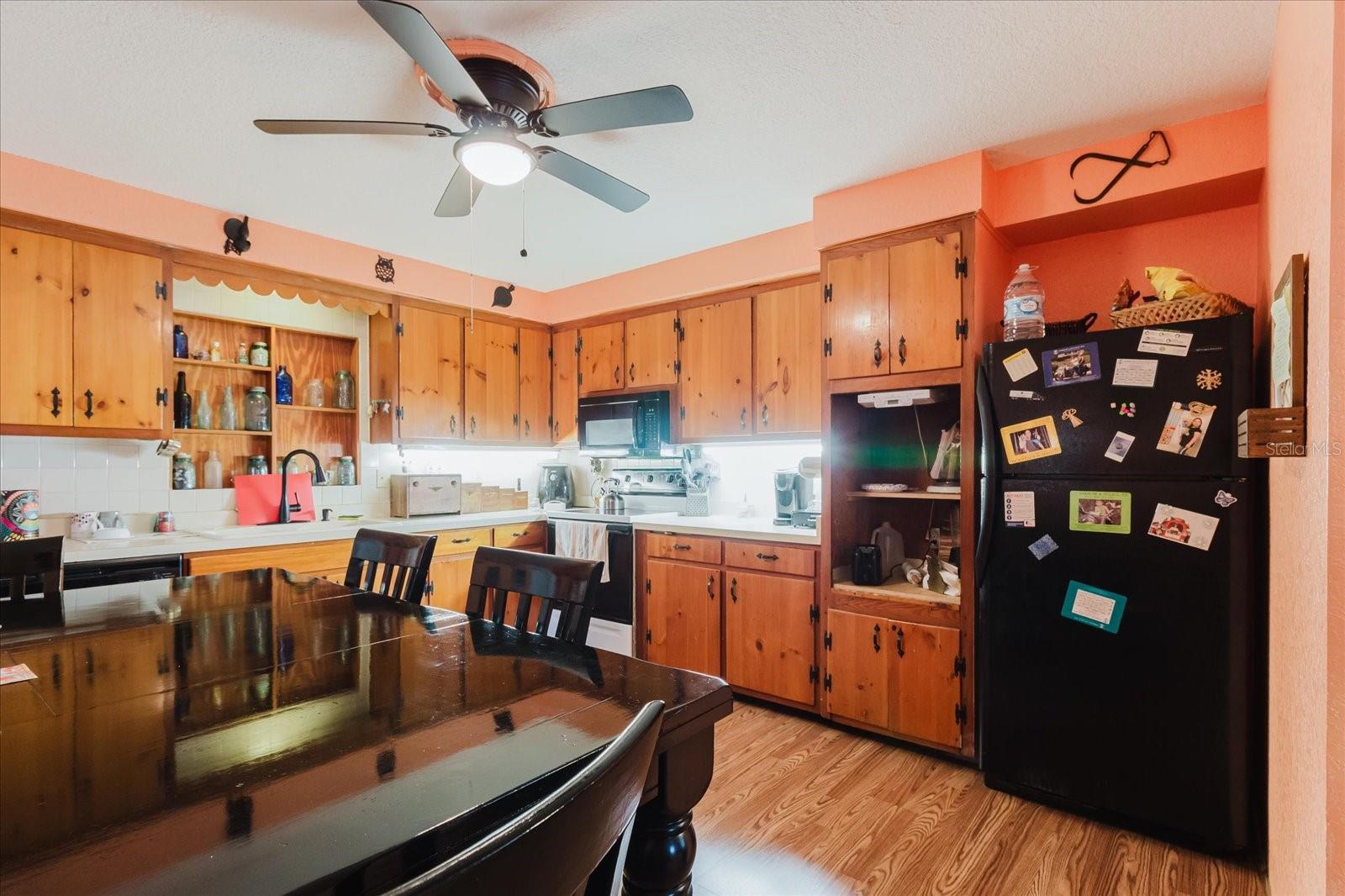 4015 Asbury Pl Property Photo 13