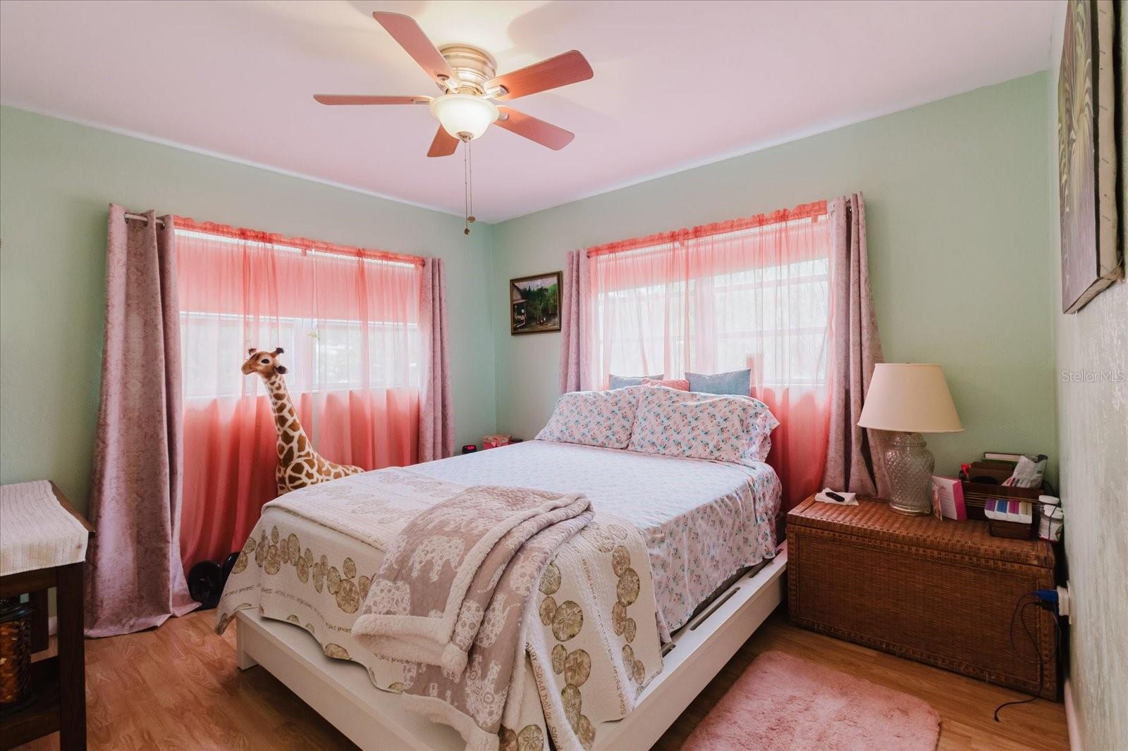 4015 Asbury Pl Property Photo 17