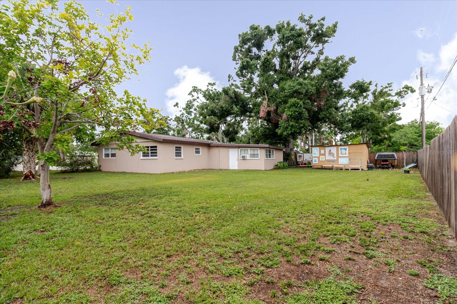 4015 Asbury Pl Property Photo 29