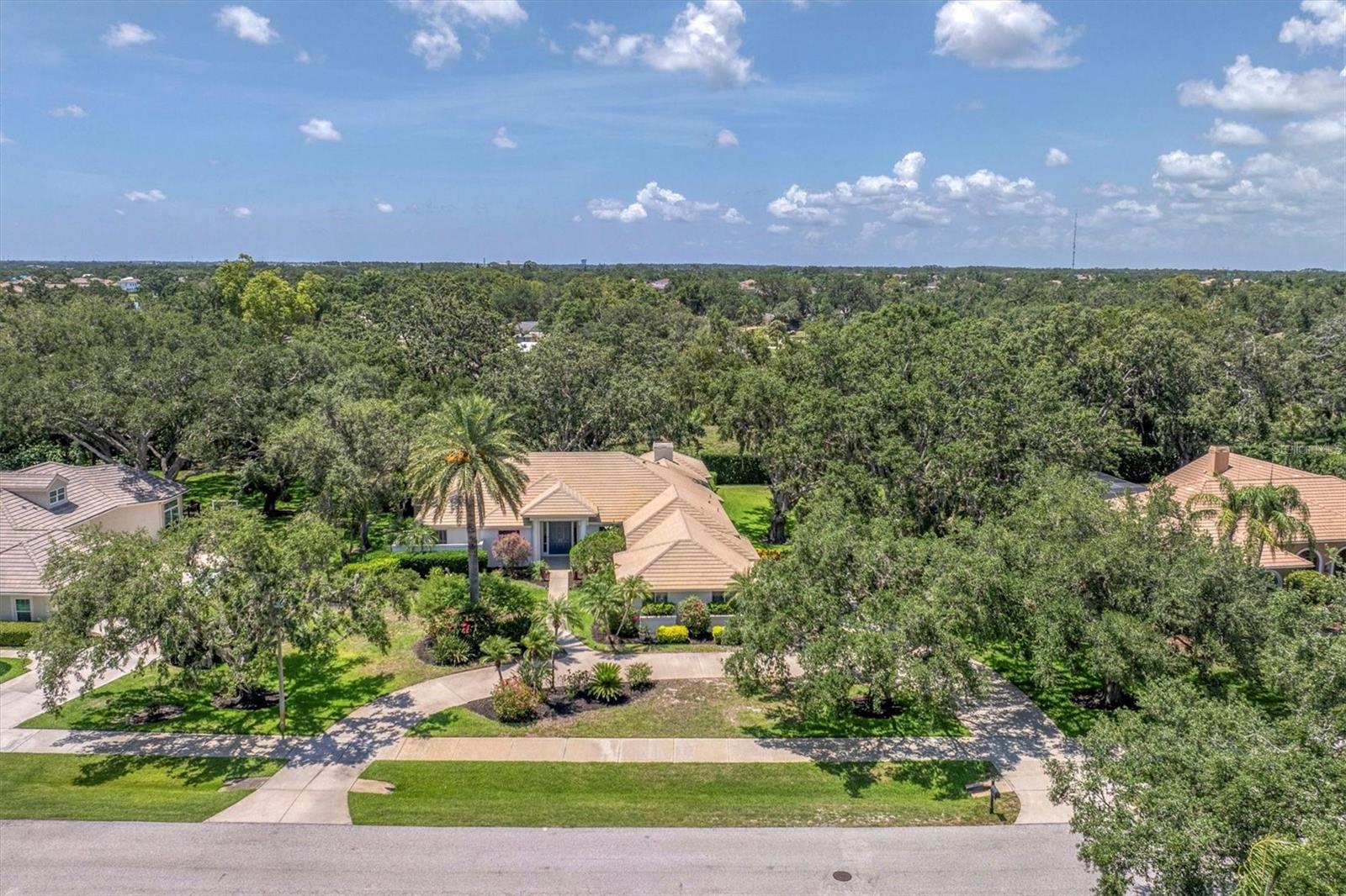 2914 Dick Wilson Dr Property Photo 1