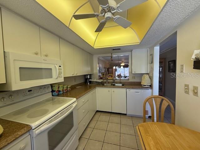 2664 Woodgate Ln #d2 Property Photo 2
