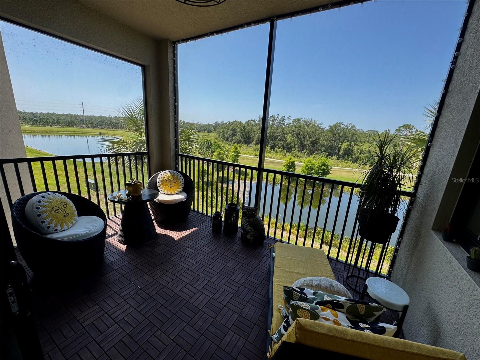 18028 Gawthrop Dr #303 Property Photo 22