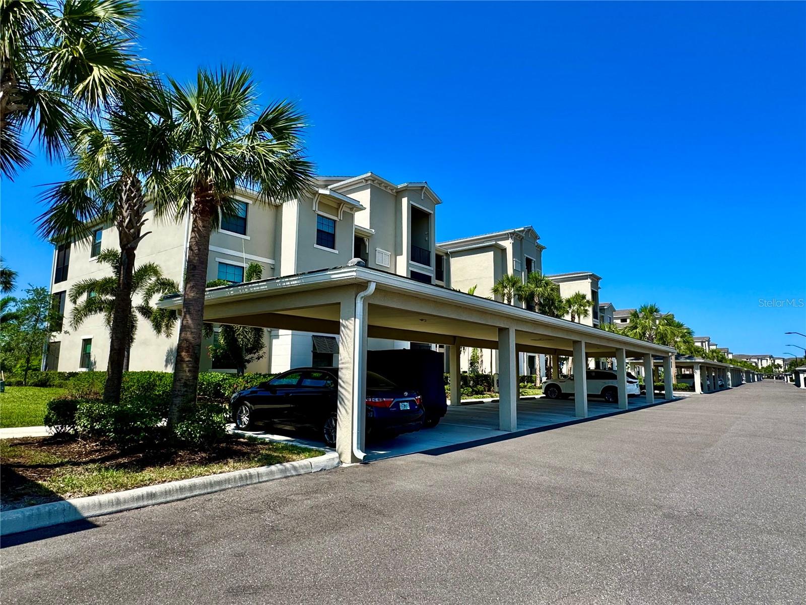 18028 Gawthrop Dr #303 Property Photo 35