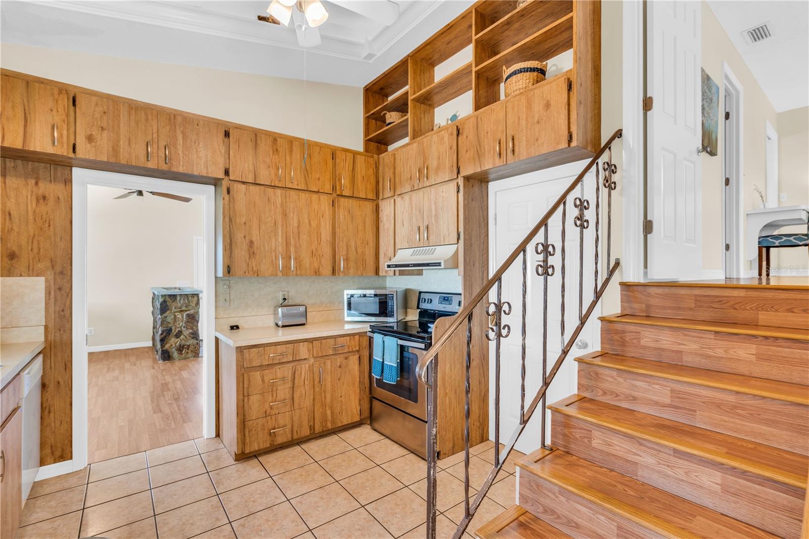 521 Pameto Rd Property Photo 12
