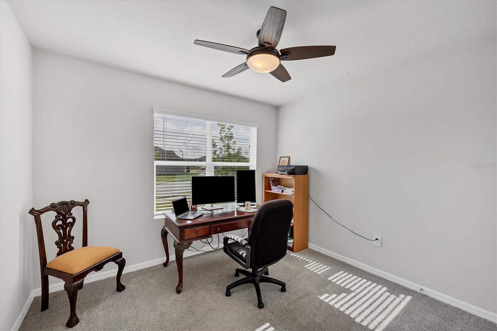 2105 Grand Flora Trl Property Photo 13