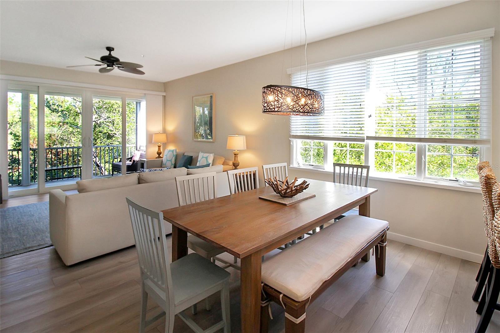 535 Forest Way Property Photo 16