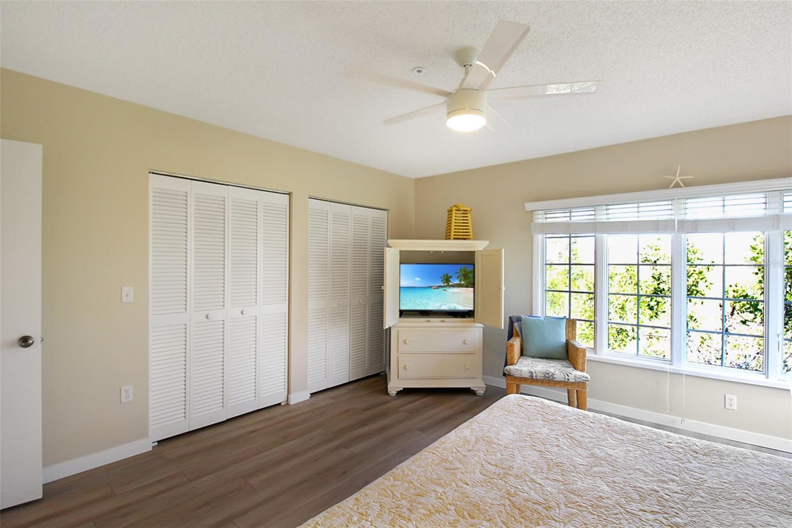 535 Forest Way Property Photo 31