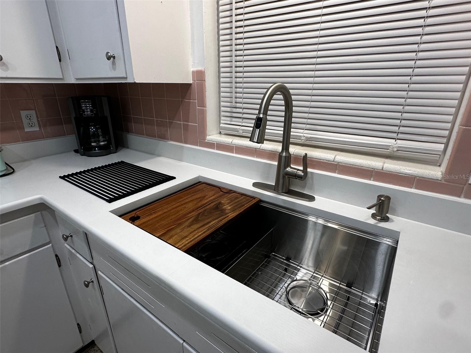 3605 Iroquois Ave Property Photo 14