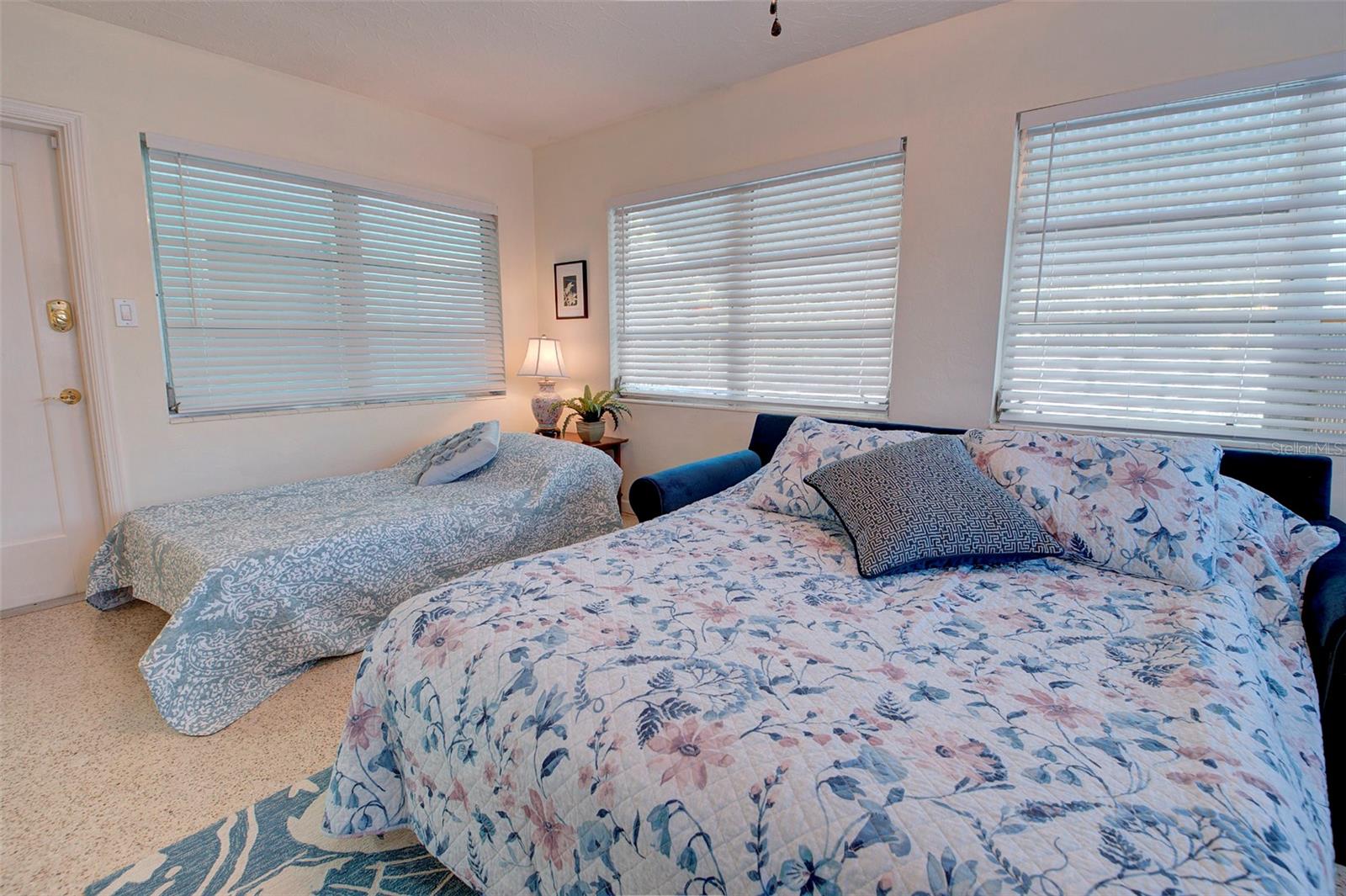 3605 Iroquois Ave Property Photo 27