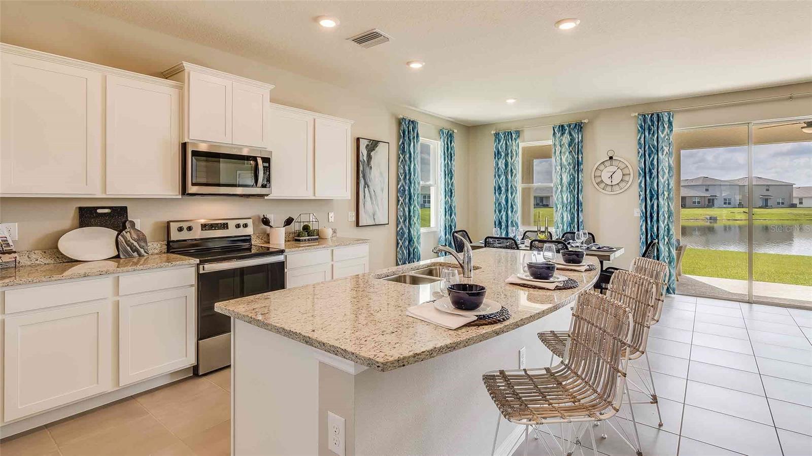 1749 Cobb Trl Property Photo 2