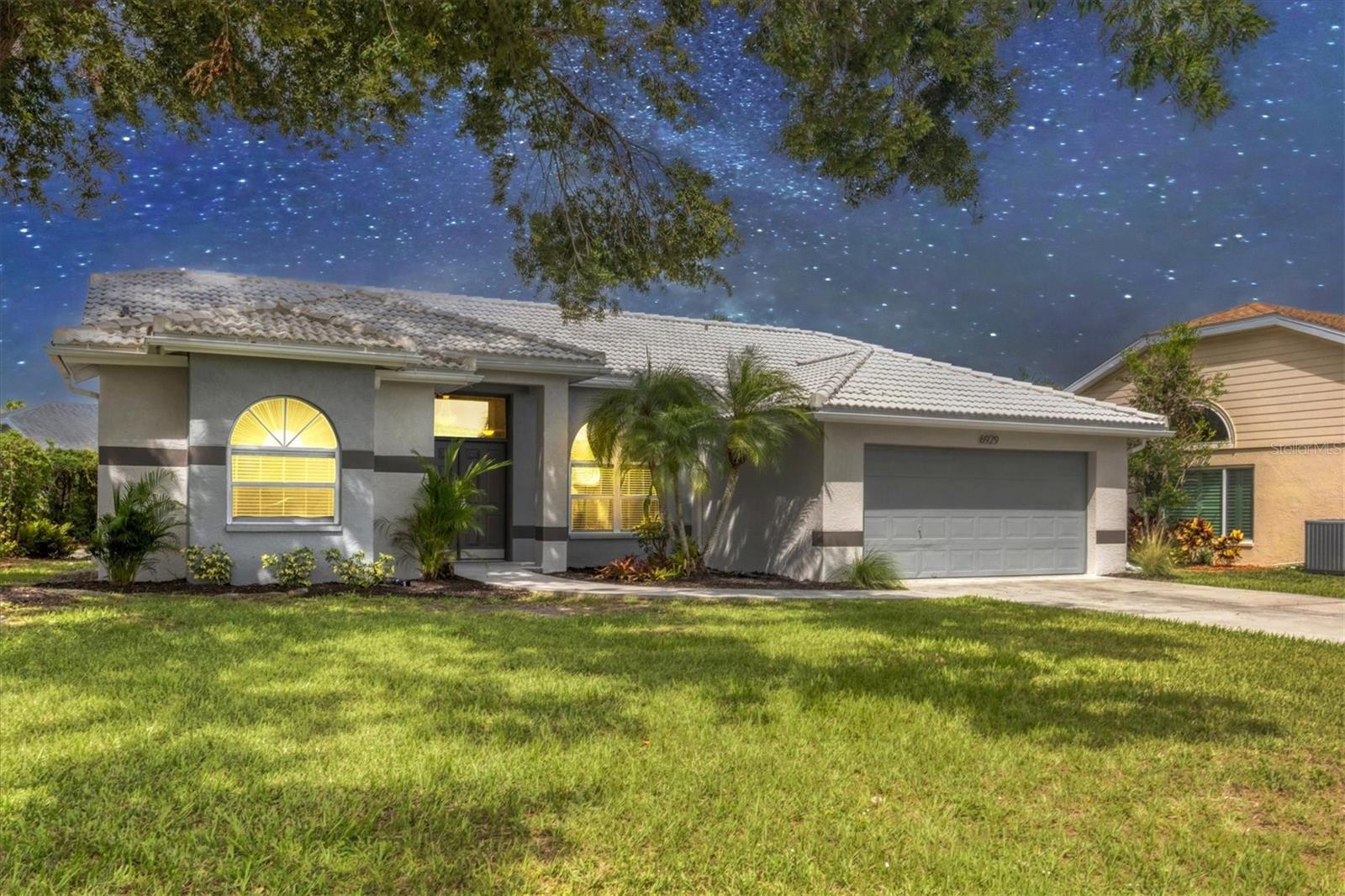 6929 STETSON STREET CIR Property Photo 1