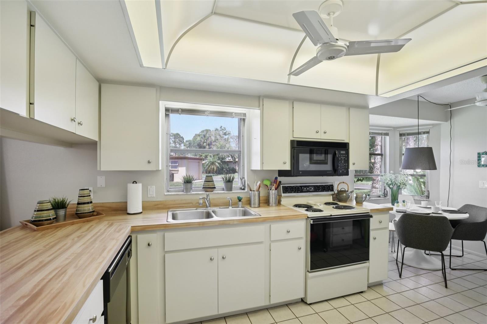 7172 Grey Squirrel Blvd #81 Property Photo 10