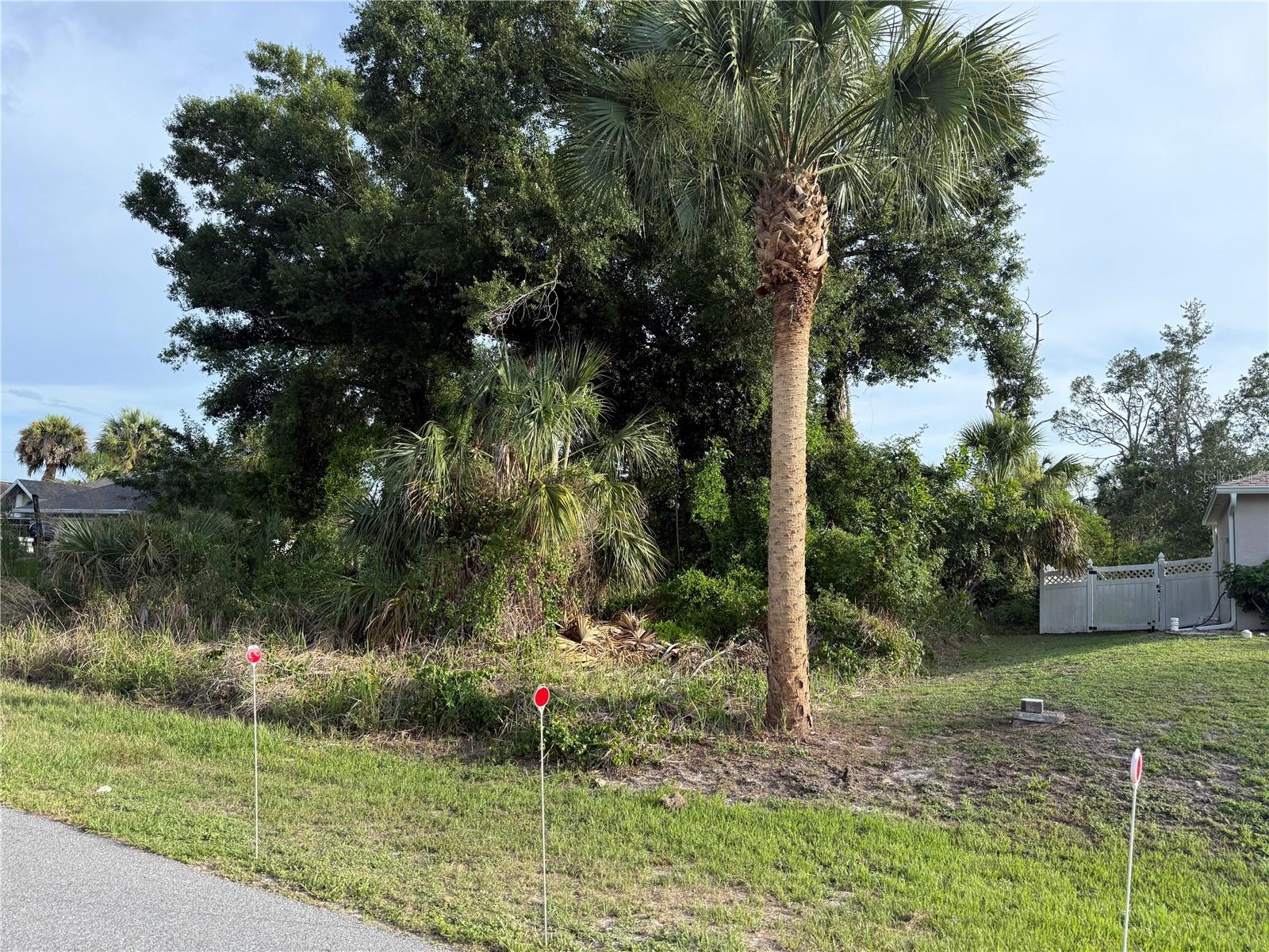 365 LA PLAYA LN