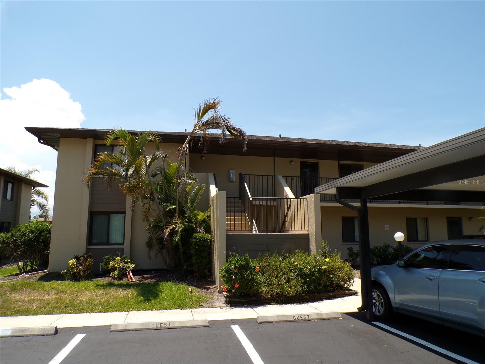 4016 Oakview Dr #j6 Property Photo