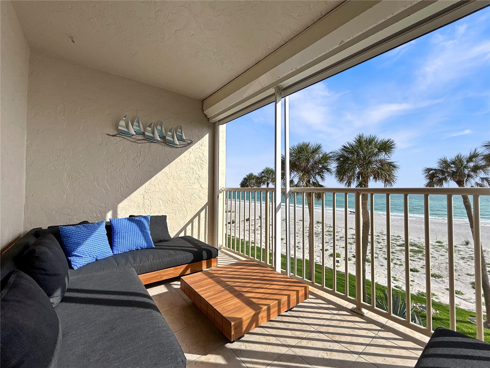 4325 Gulf Of Mexico Dr #305 Property Photo 1
