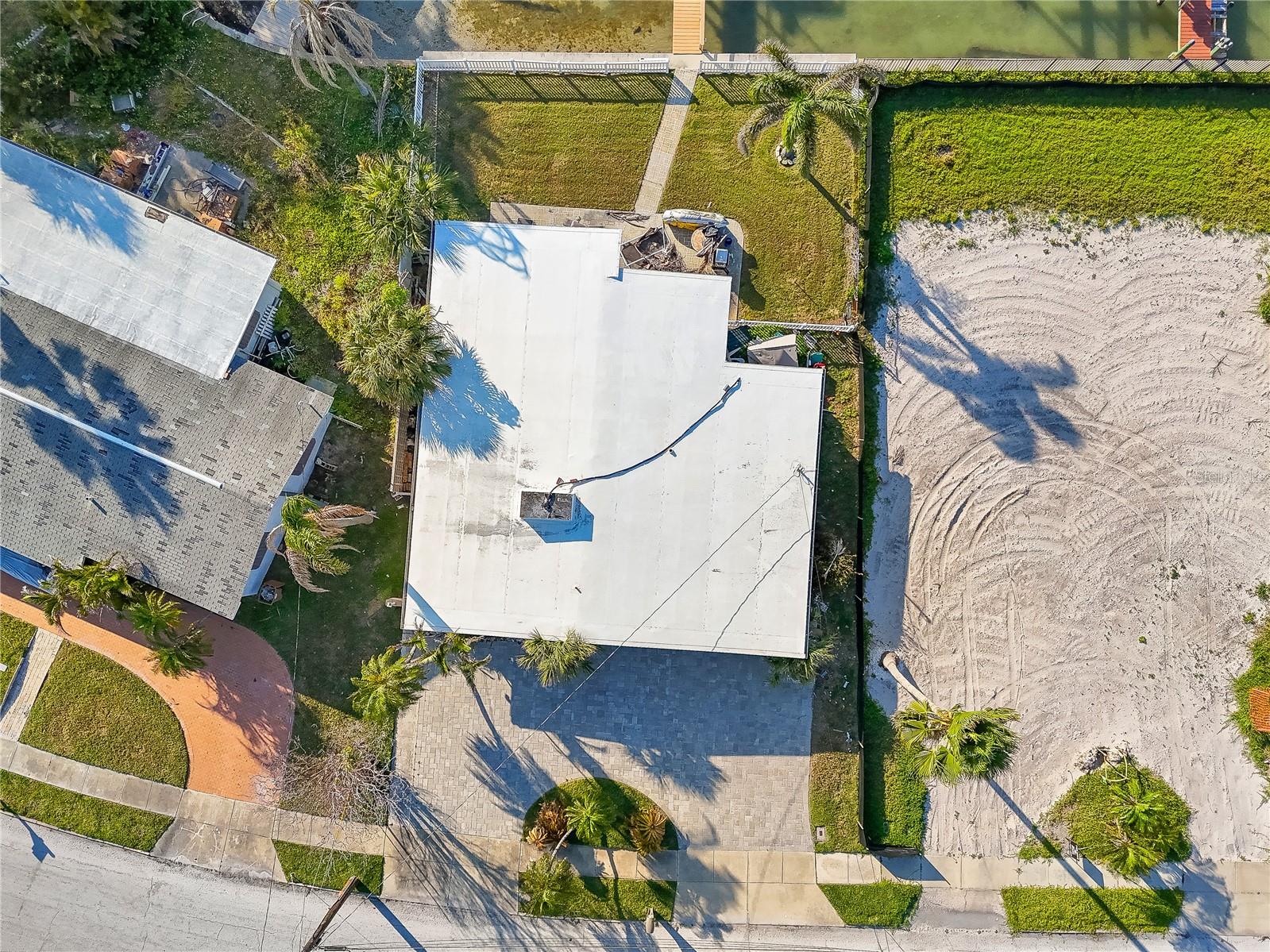 15305 Harbor Dr Property Photo 5