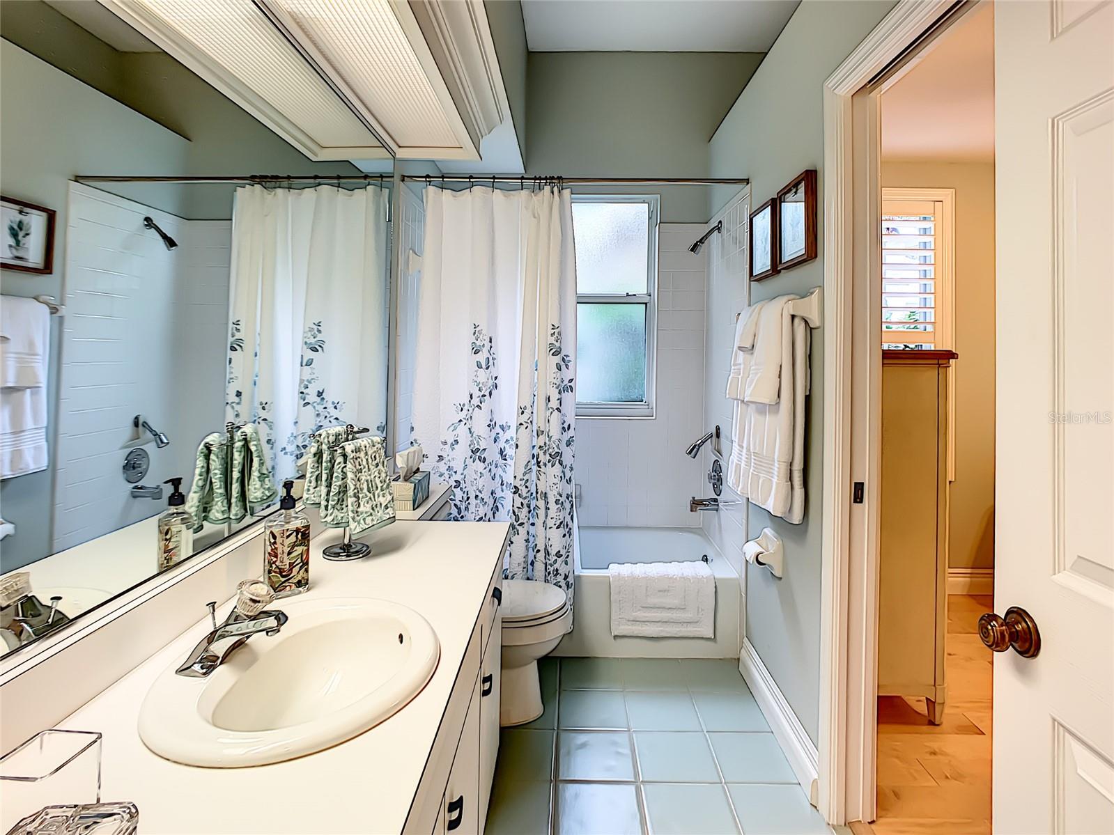 539 Fallbrook Dr Property Photo 48
