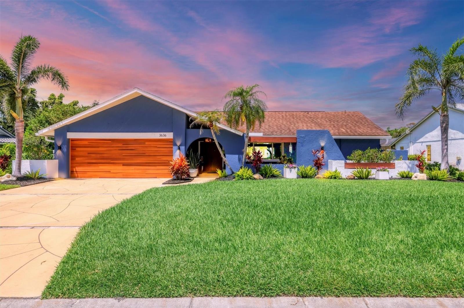 3636 Torrey Pines Blvd Property Photo 1