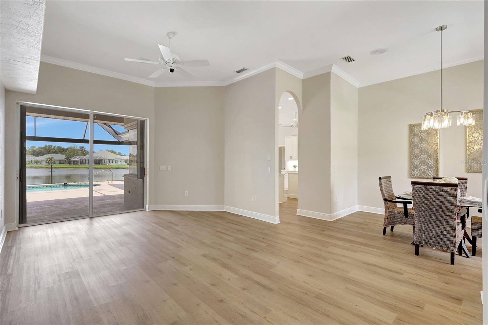 11328 Rivers Bluff Cir Property Photo 6