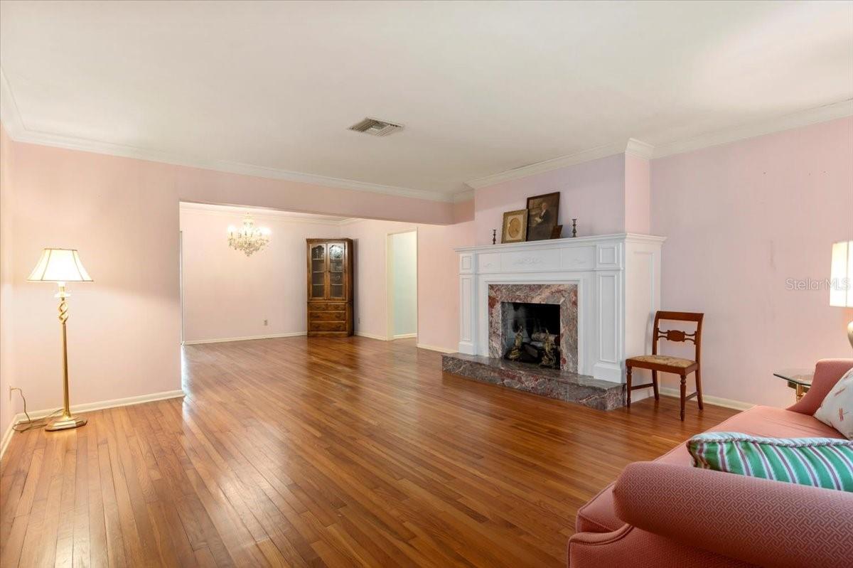 1541 Flower Dr Property Photo 12