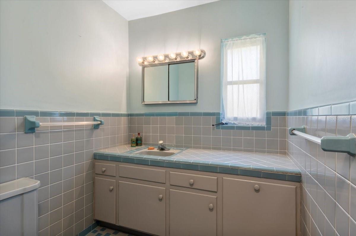 1541 Flower Dr Property Photo 32