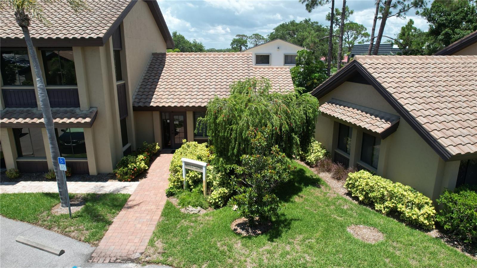 7021 S Tamiami Trl #l3 Property Photo 3