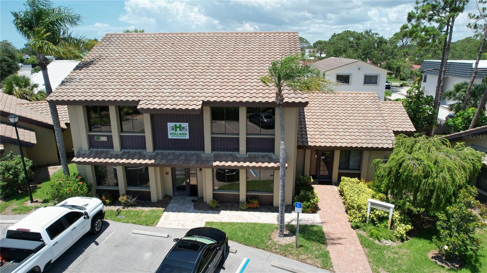 7021 S Tamiami Trl #l3 Property Photo 4