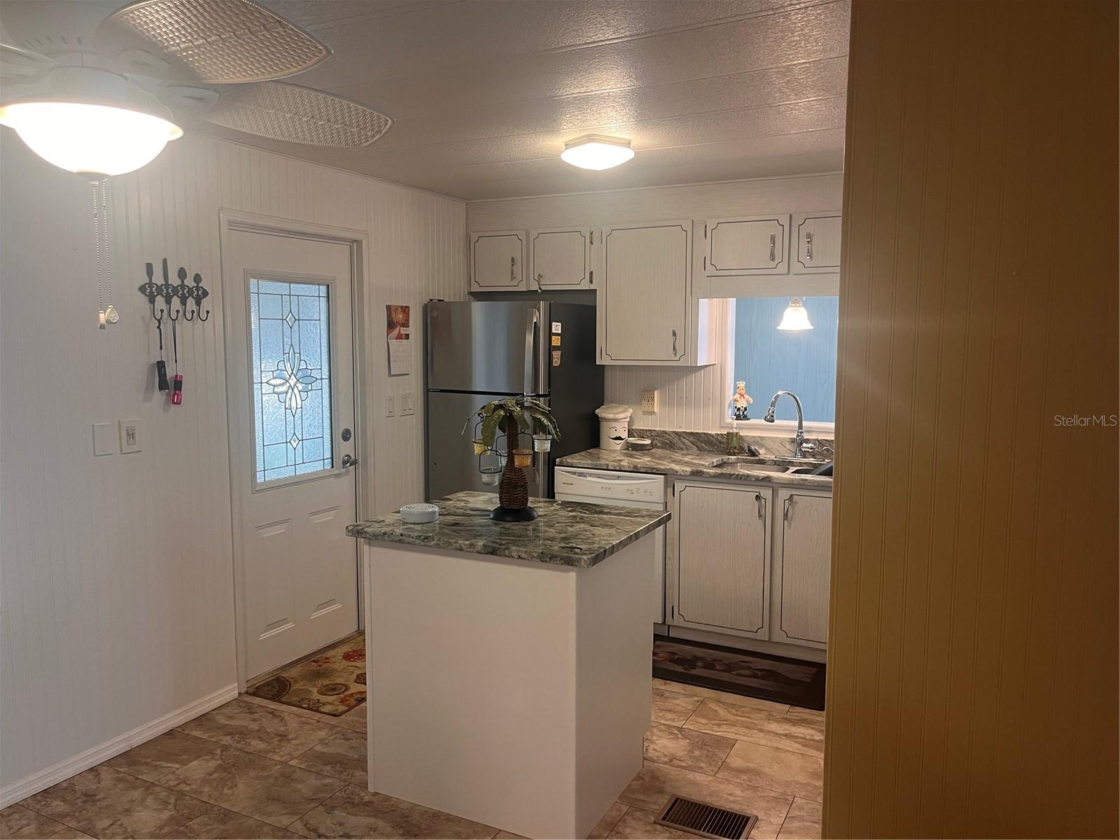 5316 53rd Ave E #q116 Property Photo 6