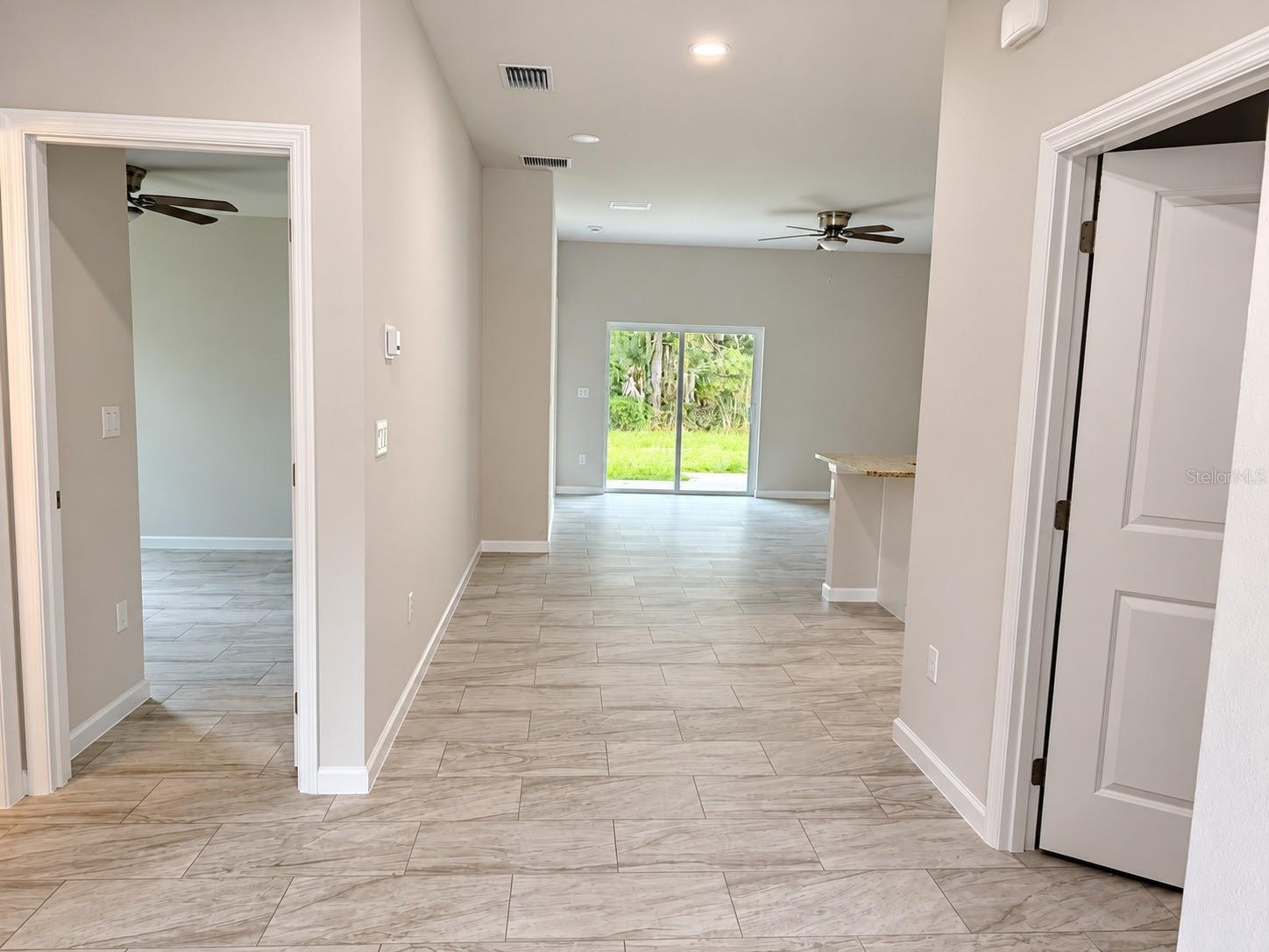 2078 Dorion St Property Photo 10