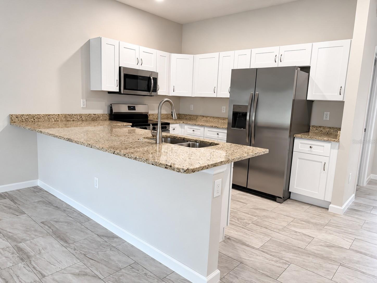 2078 Dorion St Property Photo 11