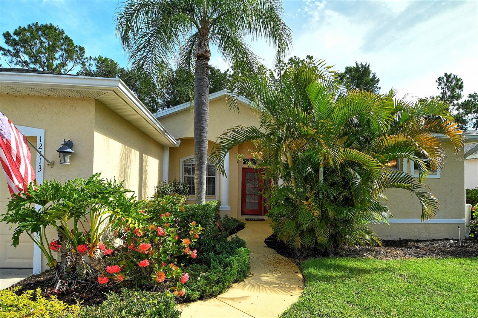 12113 WHISTLING WAY Property Photo 1
