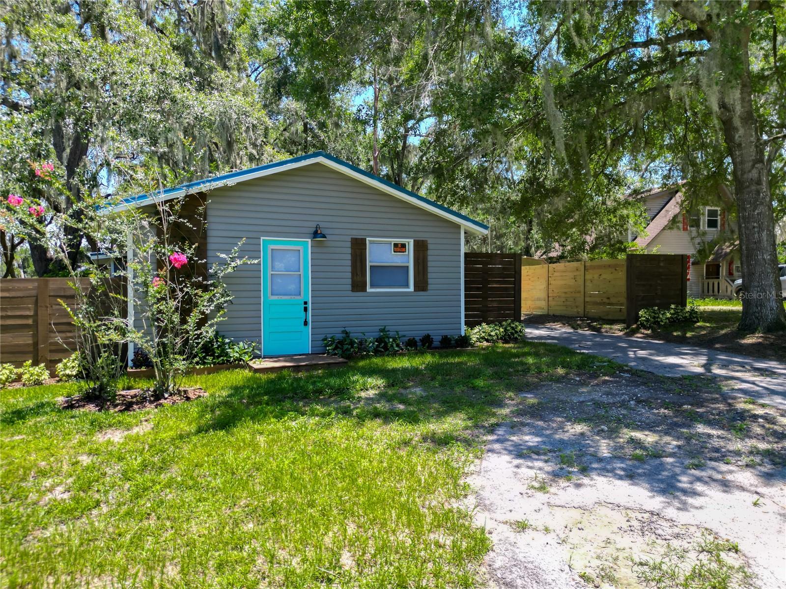 8781 S Lakeshore Dr Property Photo 28