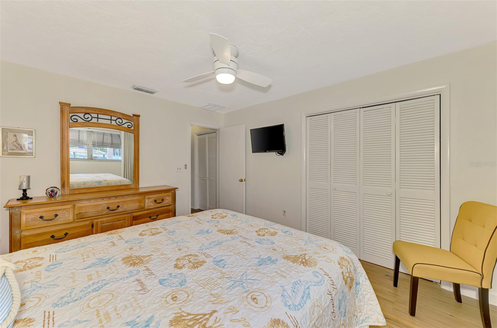 4946 Commonwealth Dr Property Photo 42
