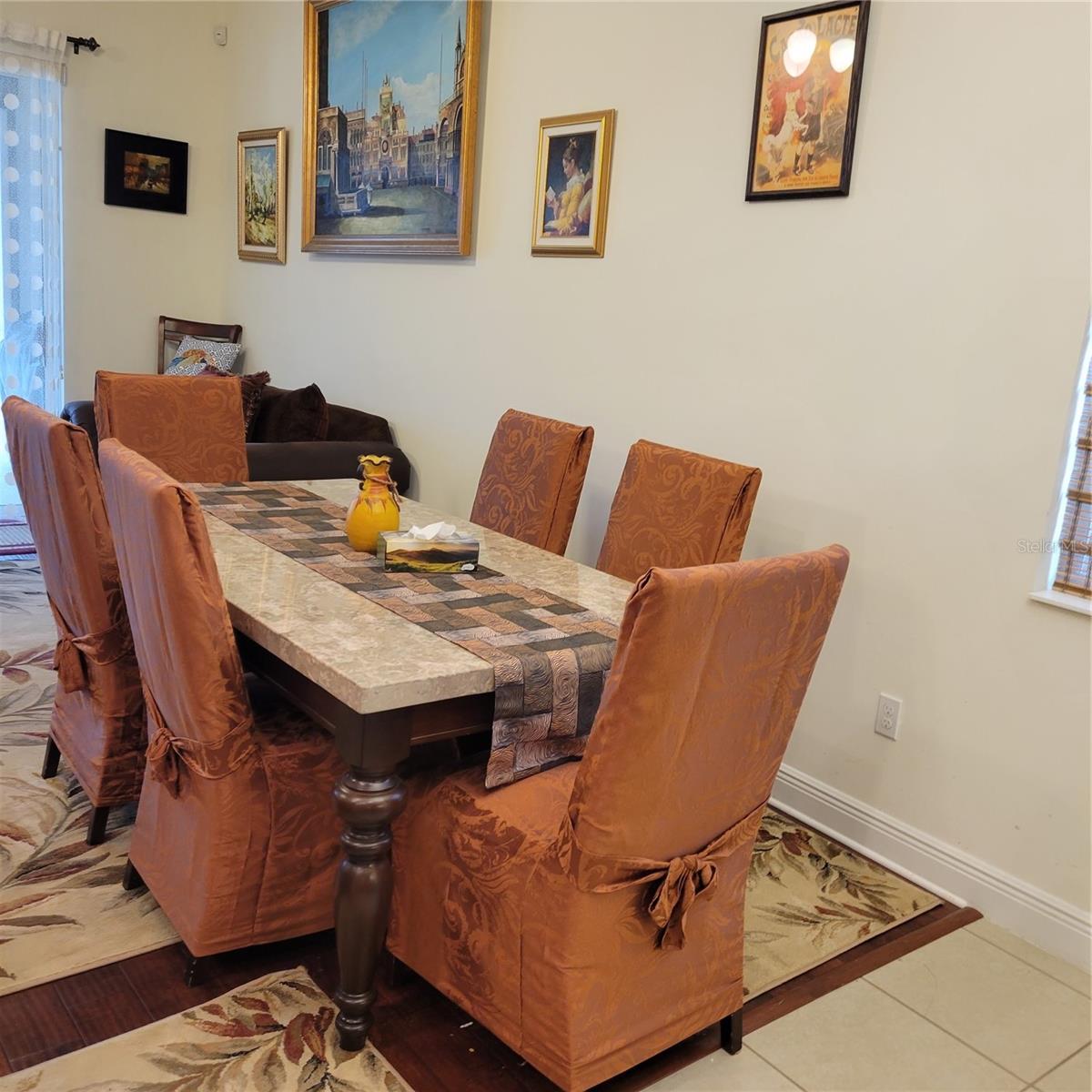 106 Lerida Ct Property Photo 7