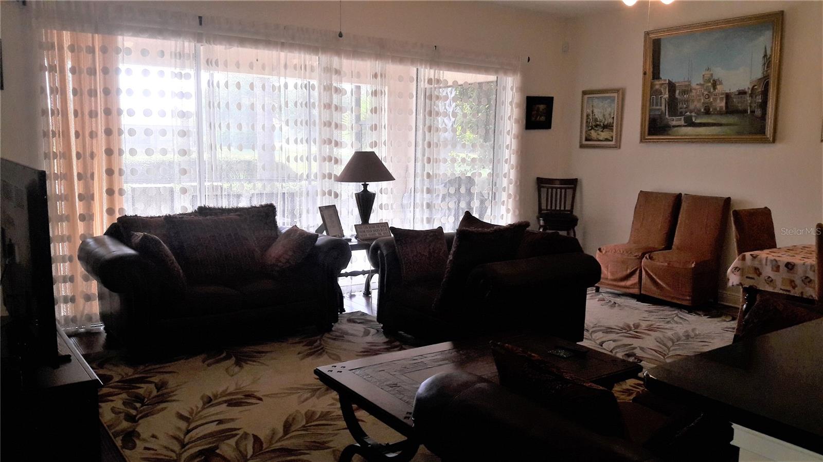 106 Lerida Ct Property Photo 9