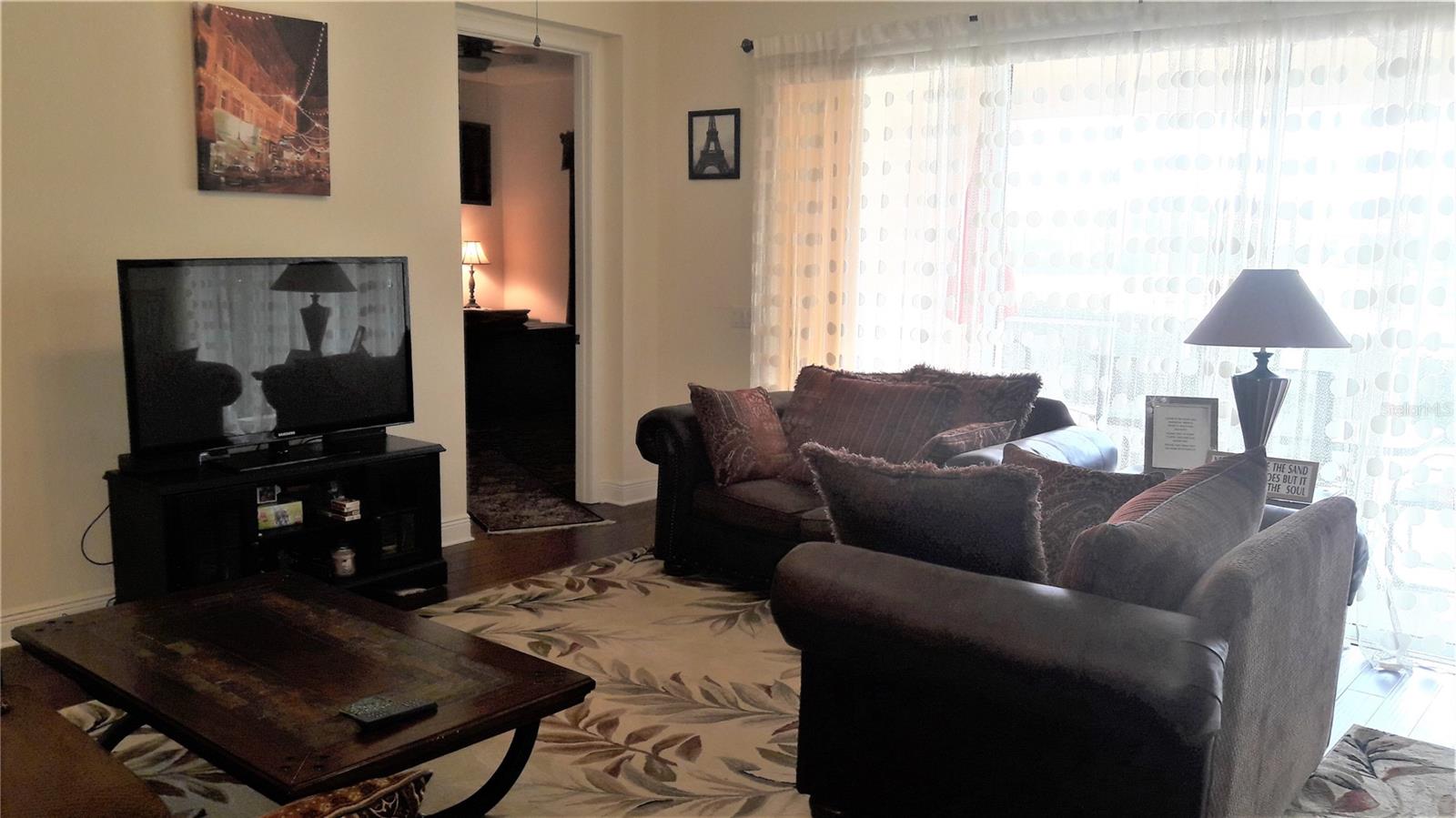 106 Lerida Ct Property Photo 10