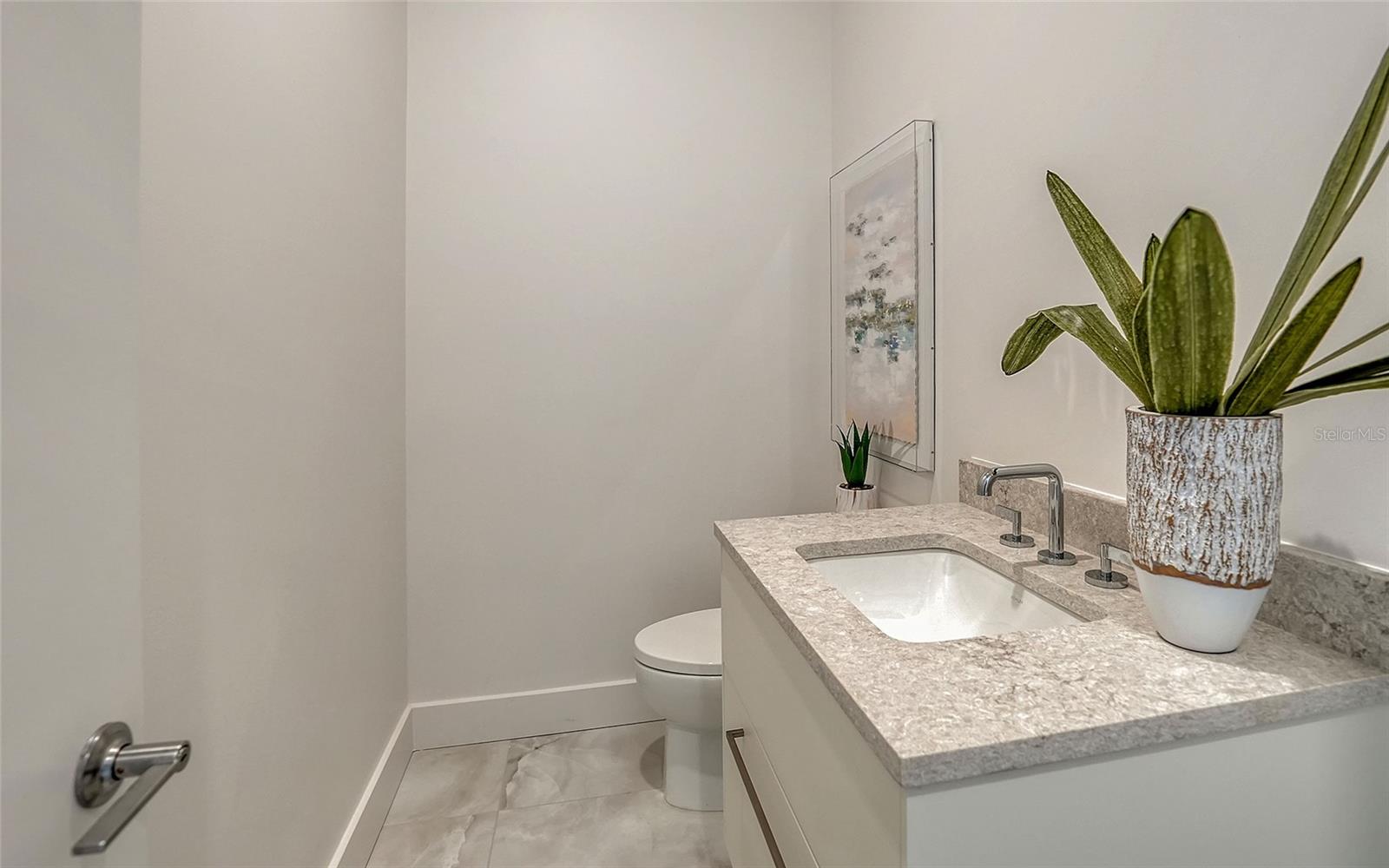 33 S Palm Ave #1501 Property Photo 25
