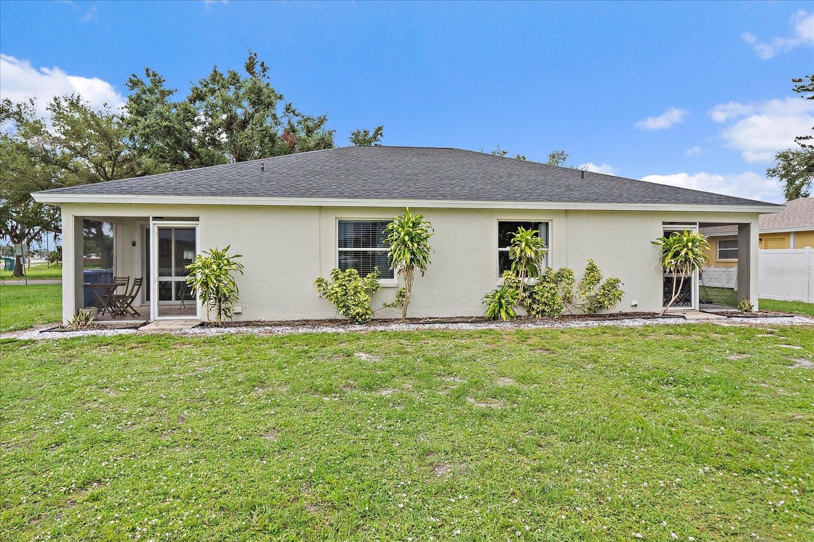 6 Bay Acres Ave Property Photo 38