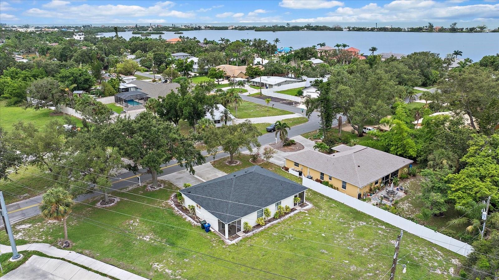 6 Bay Acres Ave Property Photo 39