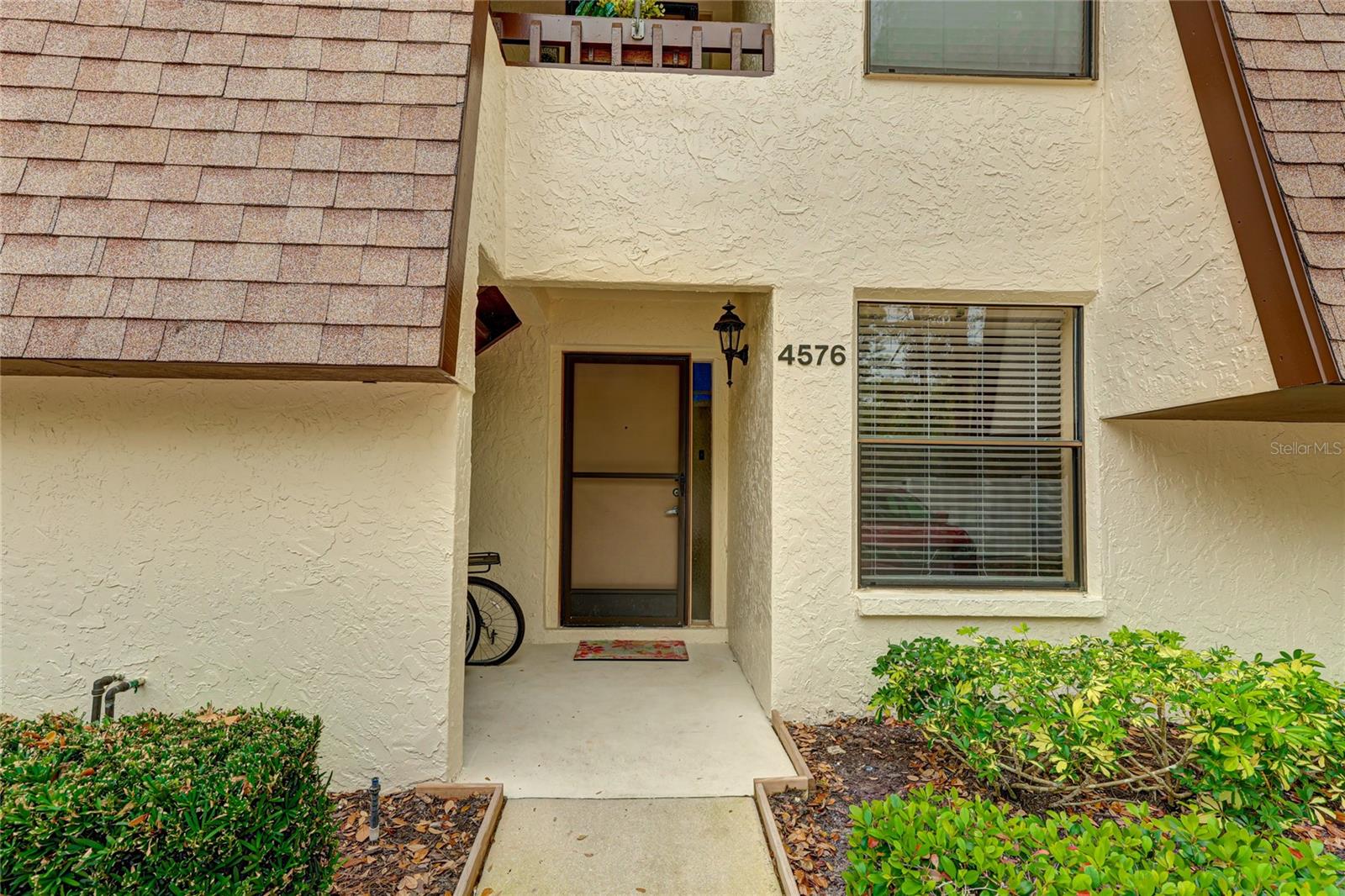4576 RINGWOOD MDW #5 Property Photo 1
