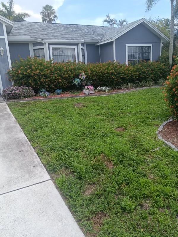 9783 Country Oaks Dr Property Photo 1