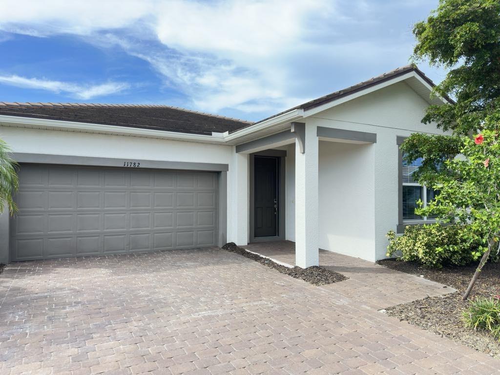 11782 Alessandro Ln Property Photo 1