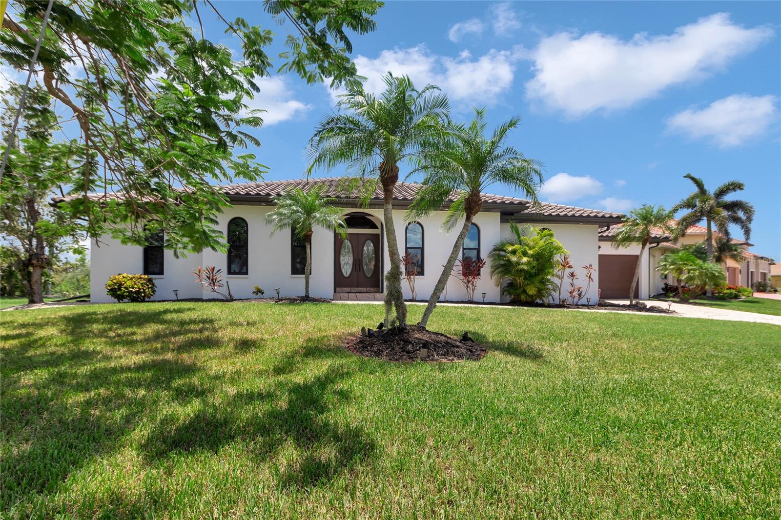 355 Trieste Dr Property Photo 1