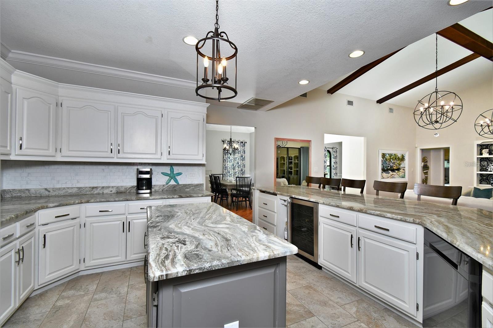 355 Trieste Dr Property Photo 15