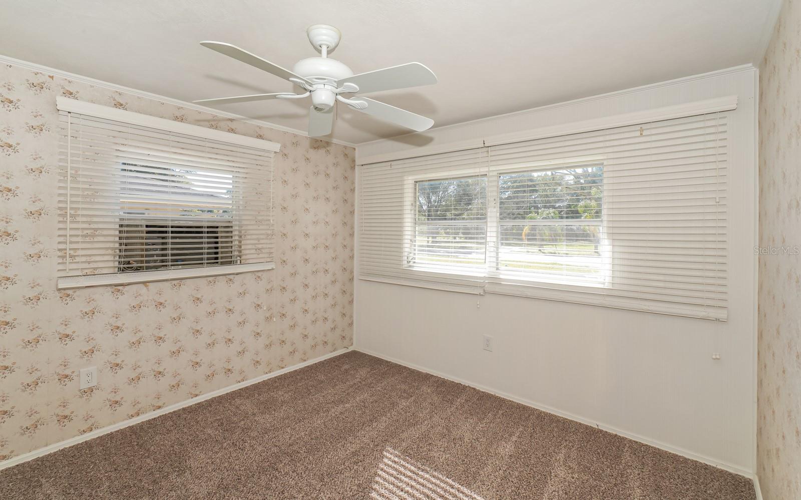 2461 Ringling Blvd Property Photo 20