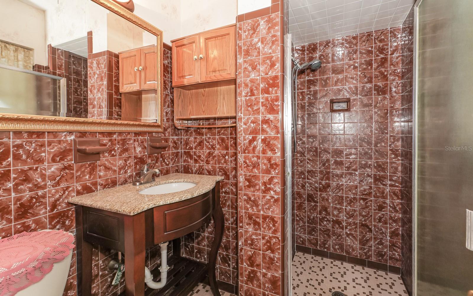 2461 Ringling Blvd Property Photo 25