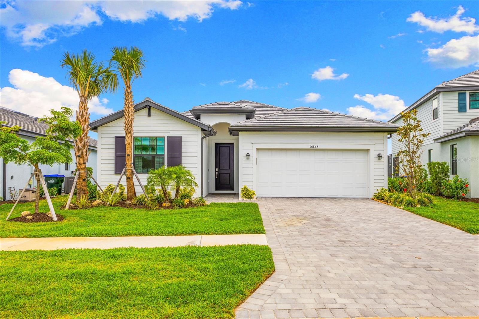 10868 Sun Drop St Property Photo 1
