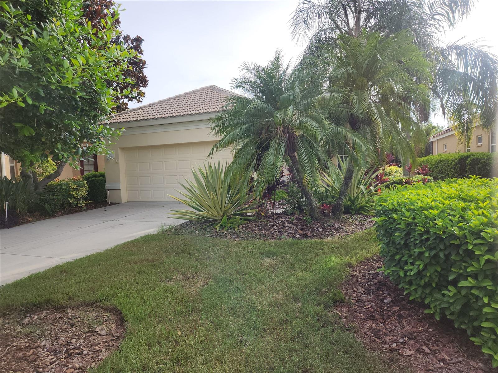 6642 Tailfeather Way Property Photo 2