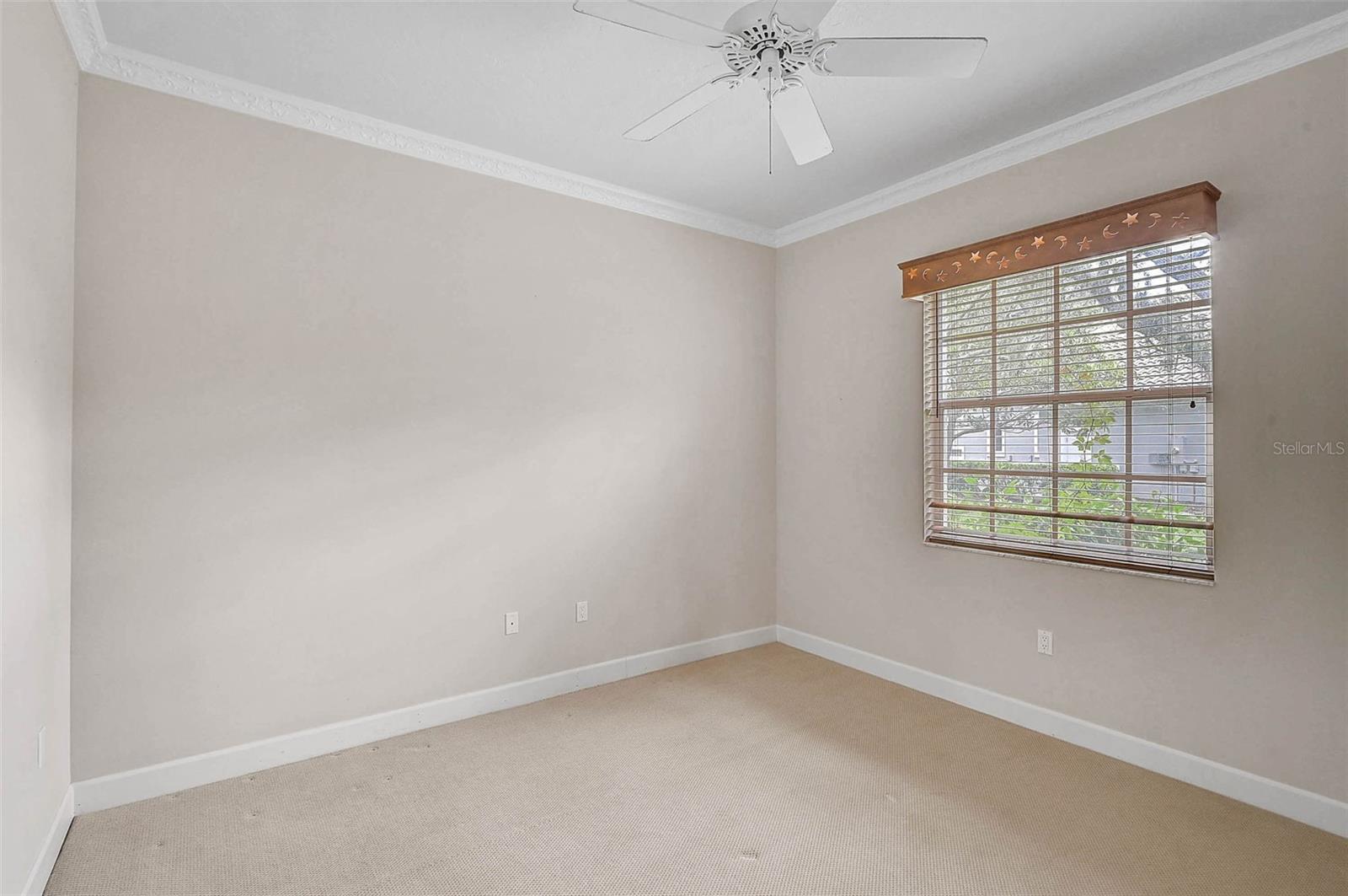 852 Macewen Dr Property Photo 31