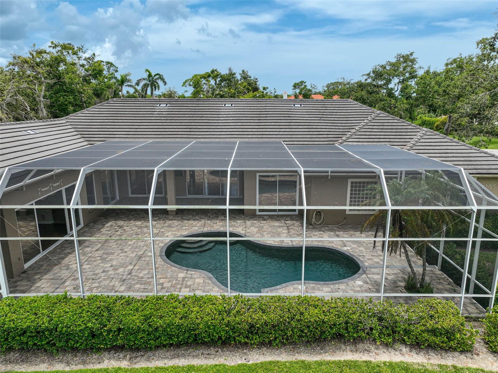 852 Macewen Dr Property Photo 45